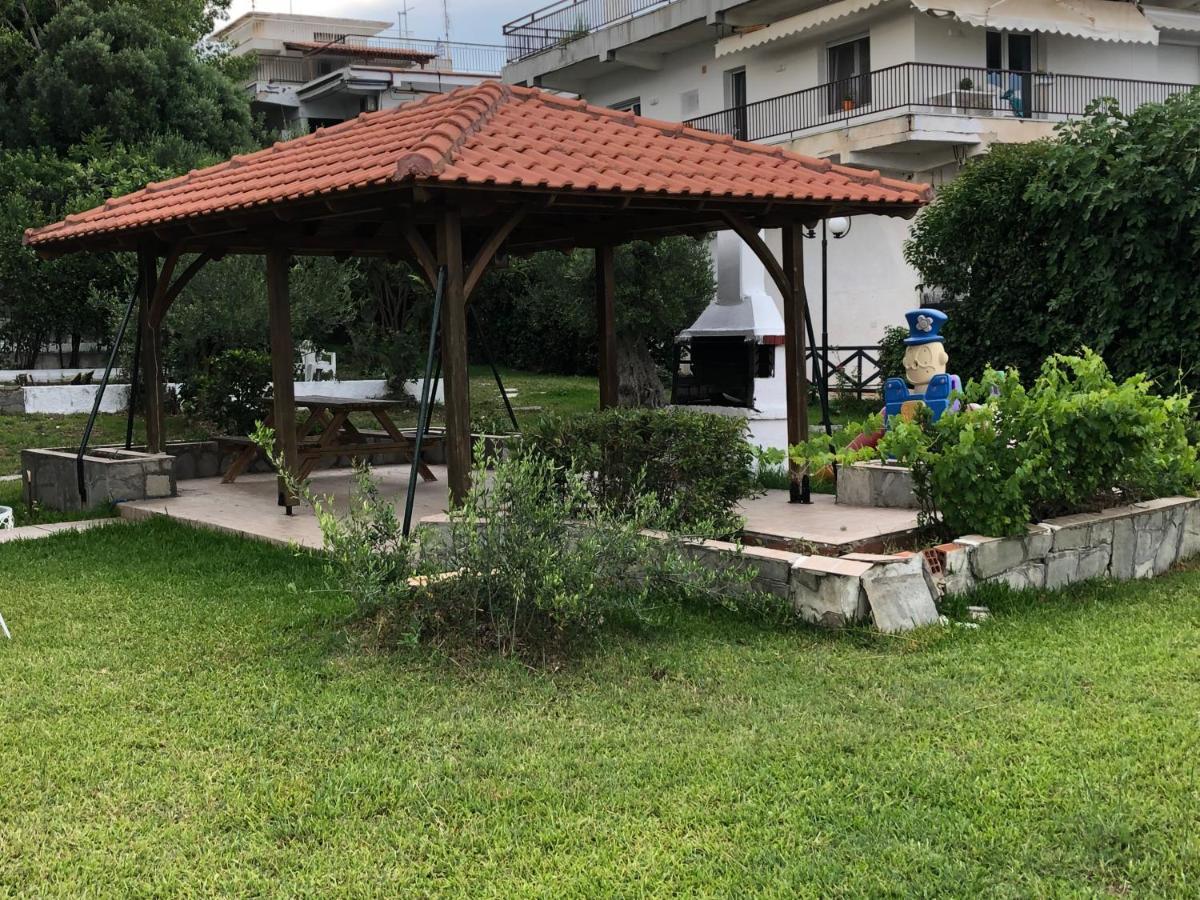 Thea Sea Apartment Nea Moudania Dış mekan fotoğraf